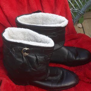 LEATHER LINED BOOTS 8.5